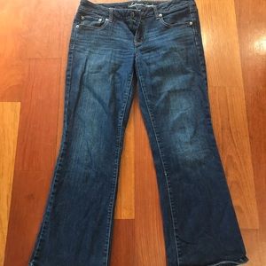 American eagle size 12 favorite boyfriend jean